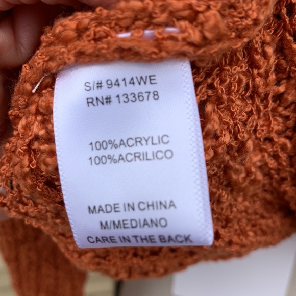 Rustic Orange Open Weave Twist Knot Back V-neck Top - Picture 11 of 12